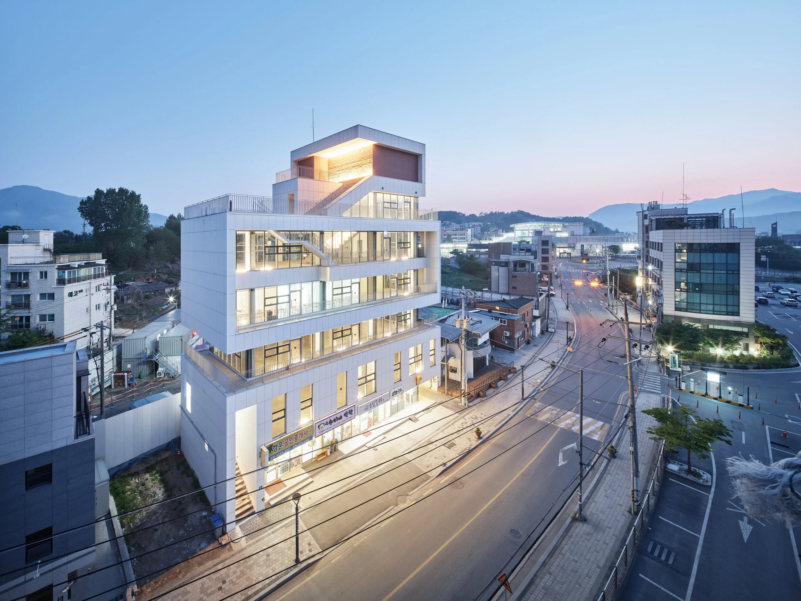 2560px_양평 용담리 층야경 3.webp