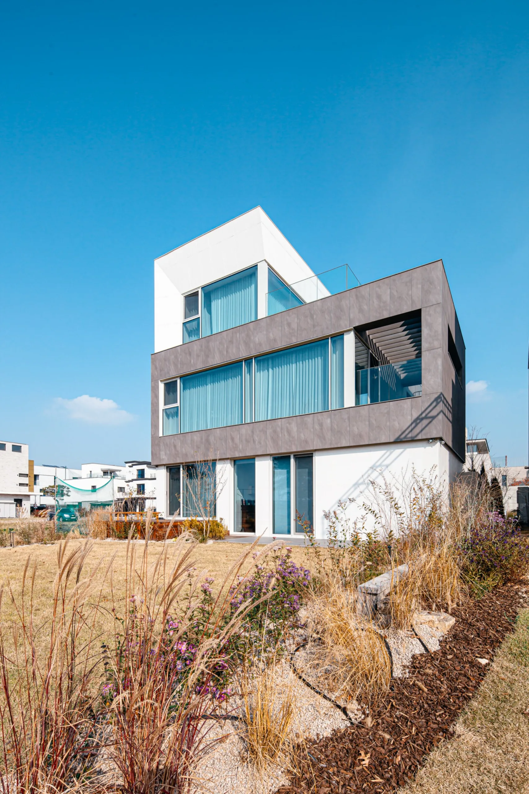 2560px_청라동 The house on green외부 15.webp