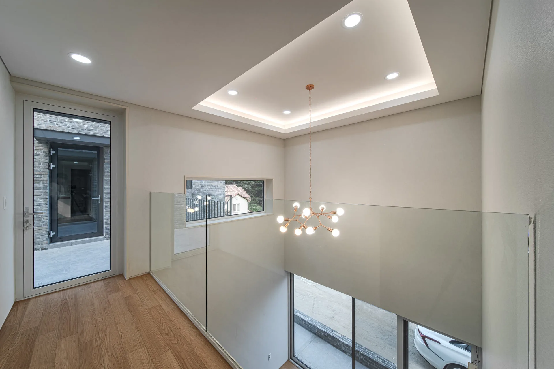 LSH00684-HDR_1.webp